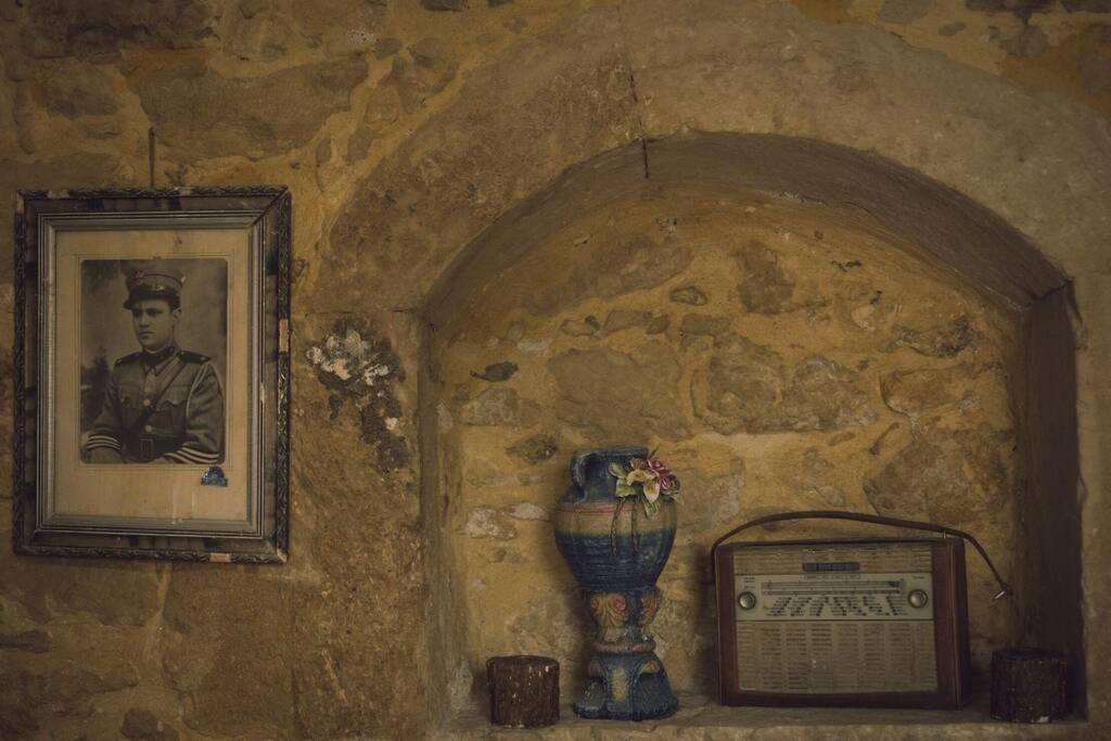 The Royal Stonehouse : Sophia Villa Vasiliki  ภายนอก รูปภาพ